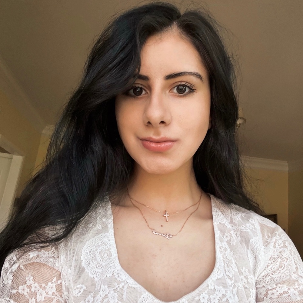 Meet your Posher, Kavita